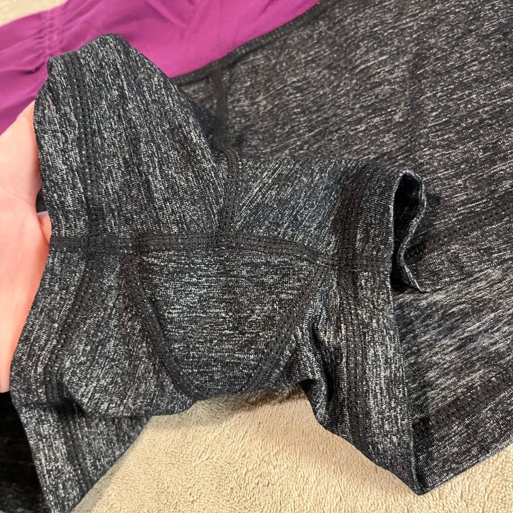 Lululemon Gather Shorts - Picture 2 of 7